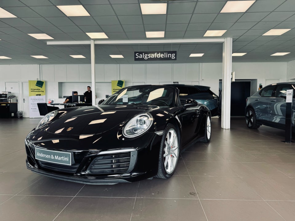 Porsche 911 Carrera 4S 3,0 Cabriolet PDK 2d