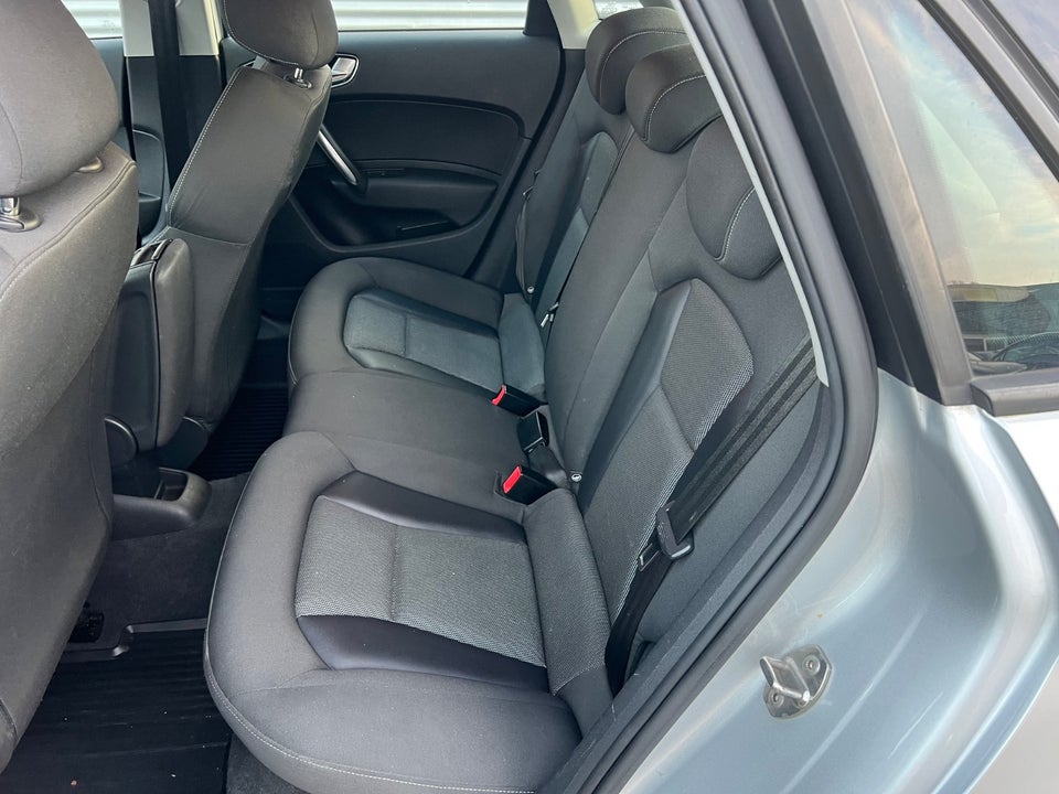 Audi A1 2,0 TDi 143 Ambition Sportback 5d