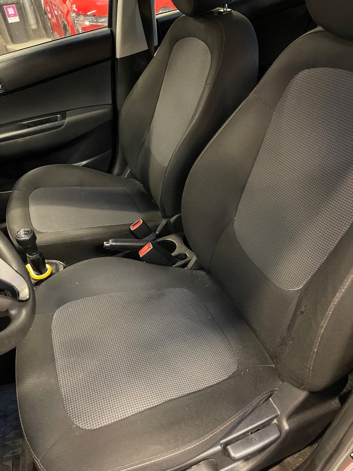 Hyundai i20 1,25 Classic 5d