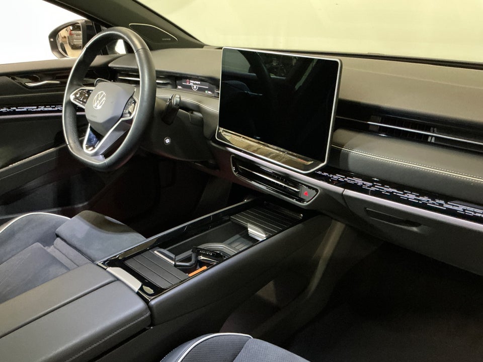 VW ID.7 77 Style Tourer 5d