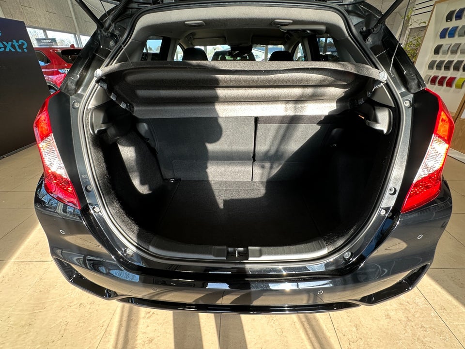 Honda Jazz 1,3 i-VTEC Elegance CVT 5d