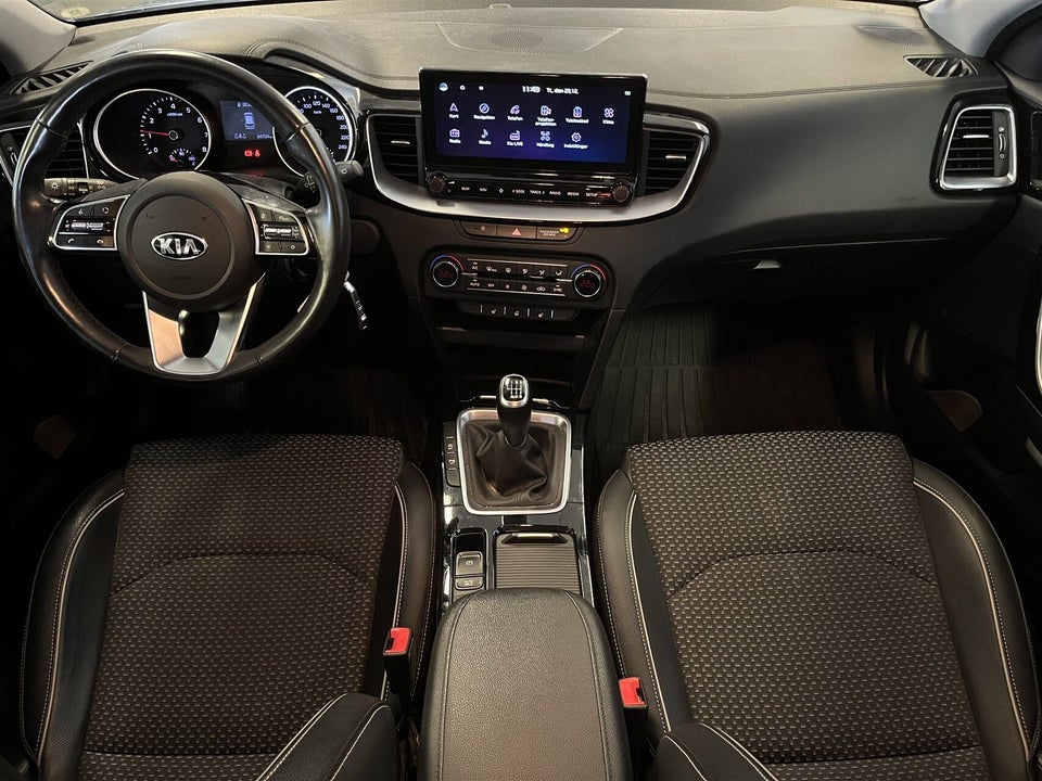 Kia Ceed 1,4 T-GDi Collection 5d