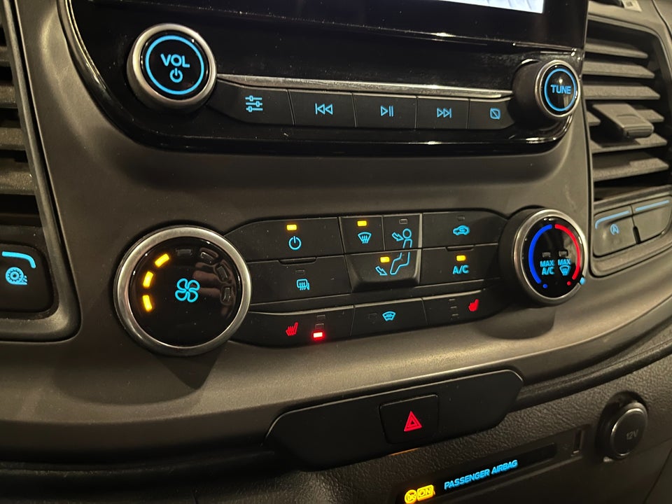 Ford Transit Custom 300L 2,0 TDCi 130 Trend