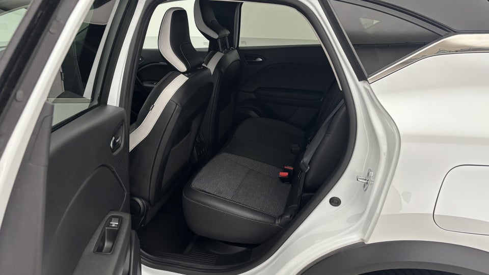 Renault Captur 1,6 E-Tech Intens 5d