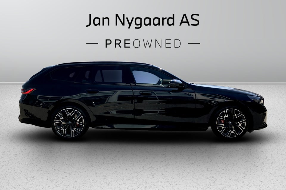 BMW i5 eDrive40 Touring Supercharged 5d