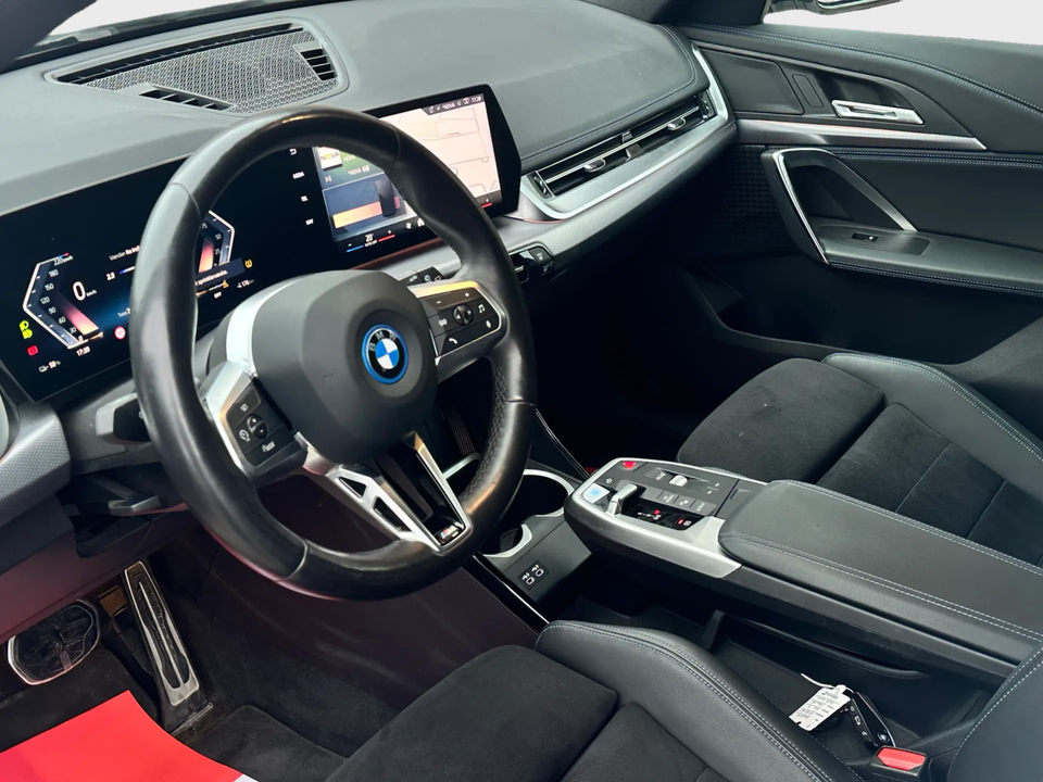 BMW iX1 eDrive20 M-Sport 5d