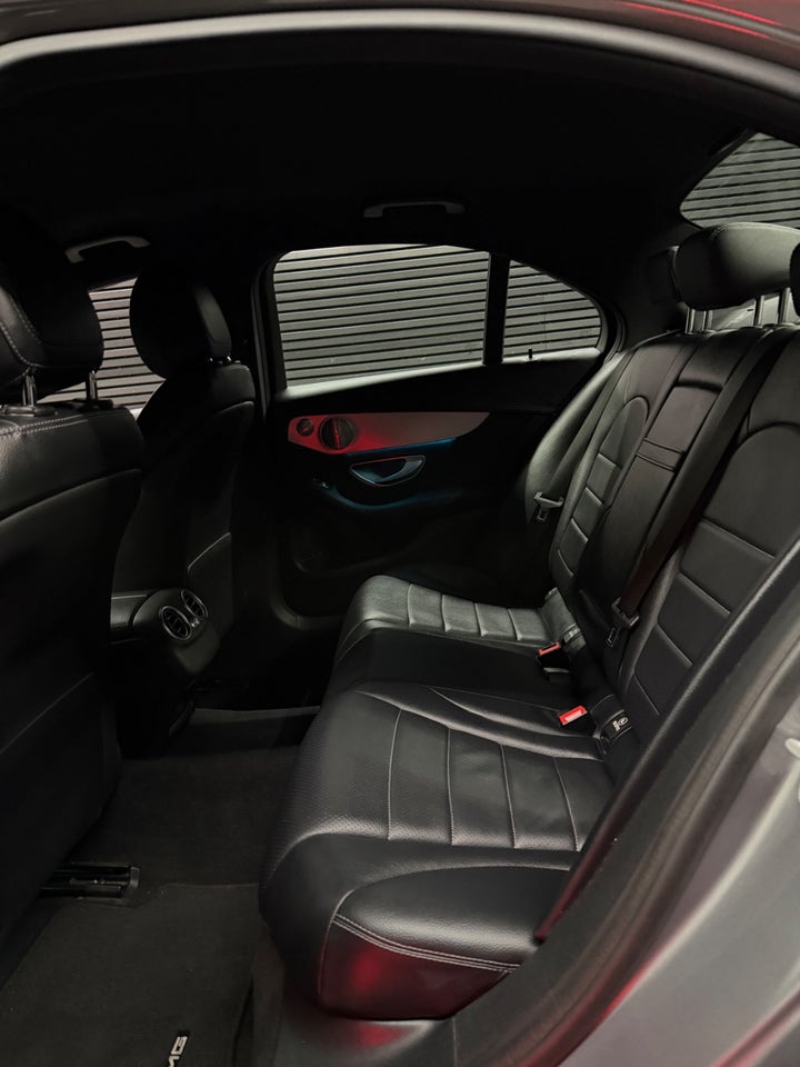 Mercedes C180 1,6 AMG Line aut. 4d