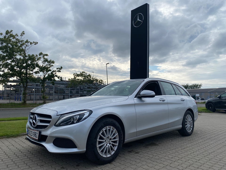 Mercedes C220 2,2 BlueTEC Business stc. aut. 5d