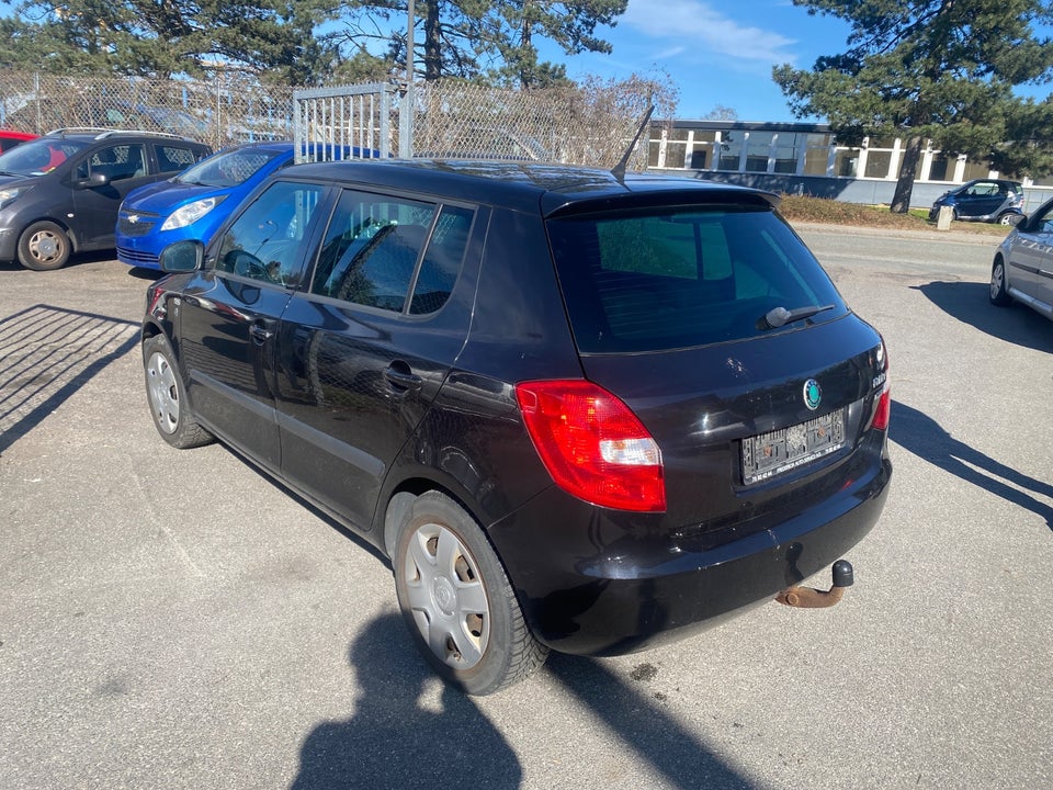 Skoda Fabia 1,2 TSi 86 Ambiente 5d