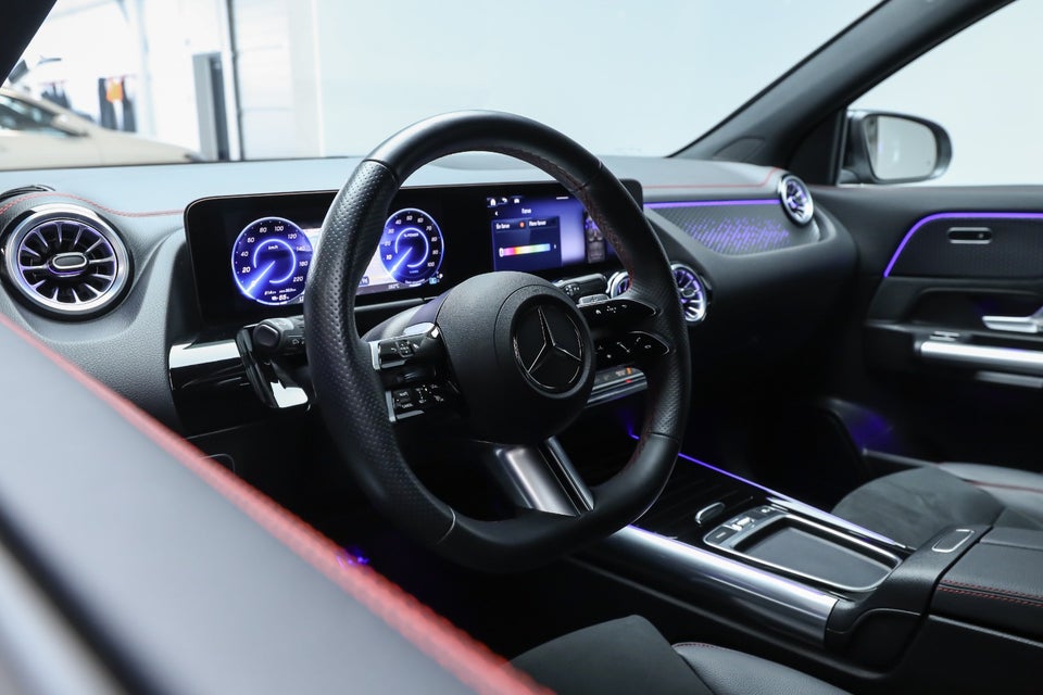 Mercedes EQA250+ AMG Advance 5d