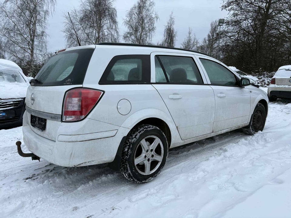 Opel Astra 1,7 CDTi 110 Enjoy 5d