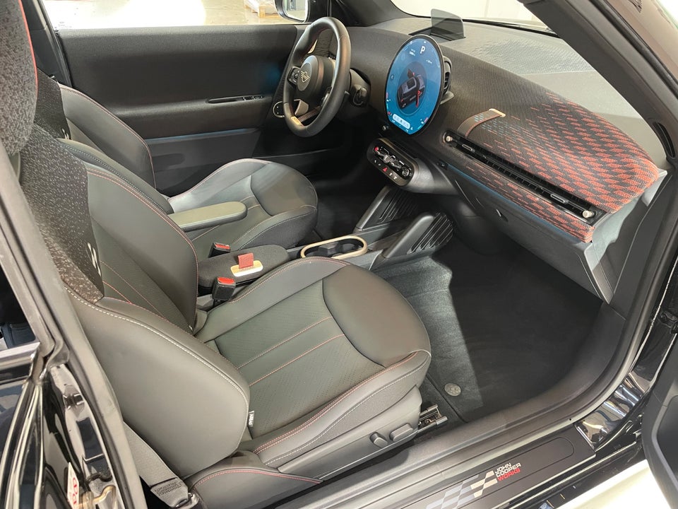 MINI Cooper SE JCW Trim XL 3d