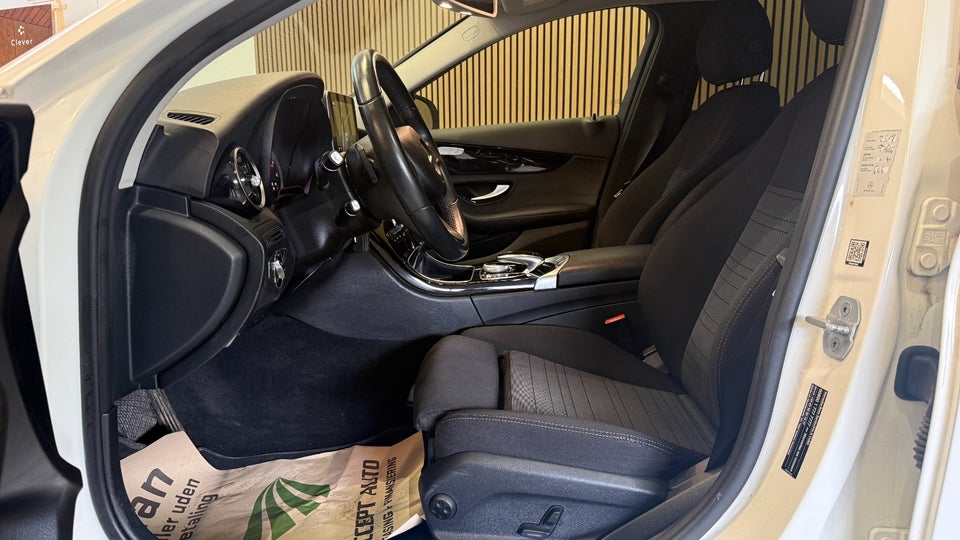 Mercedes C220 2,2 BlueTEC Avantgarde stc. aut. 5d