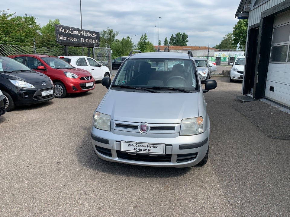 Fiat Panda 1,2 69 Dynamic 5d