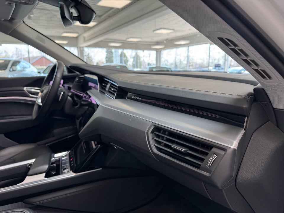 Audi e-tron 55 Advanced Sportback quattro 5d