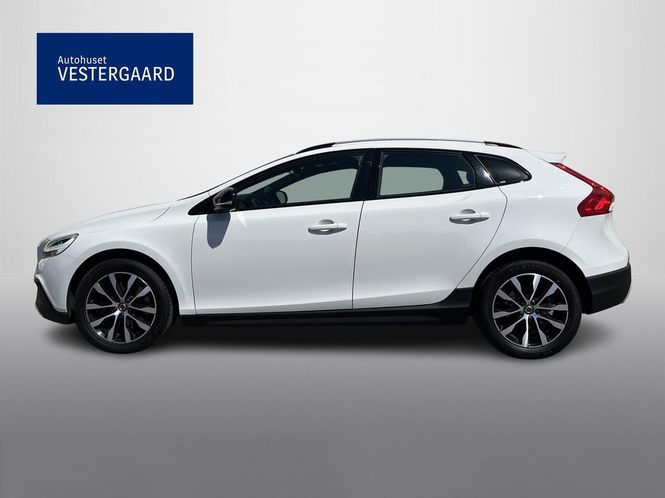 Volvo V40 CC 1,5 T3 152 Dynamic Edition aut. 5d