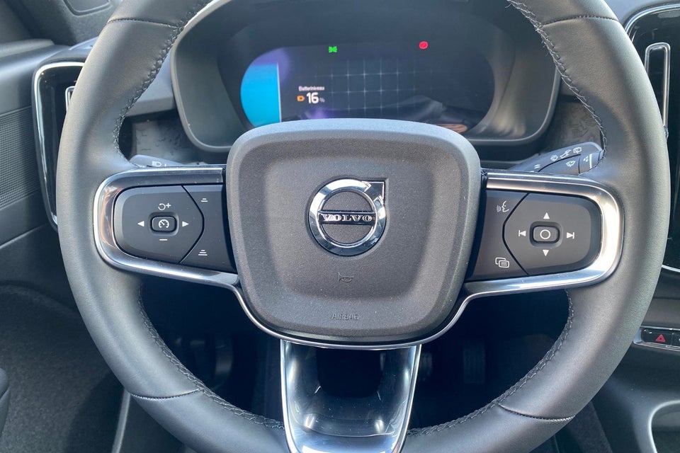 Volvo XC40 P6 ReCharge Plus 5d