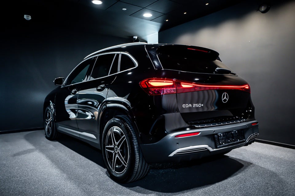 Mercedes EQA250+ AMG Advance 5d