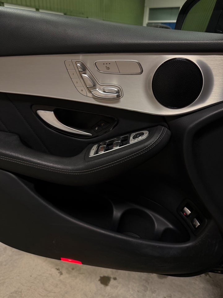 Mercedes GLC300 d 2,0 AMG Line aut. 4Matic 5d