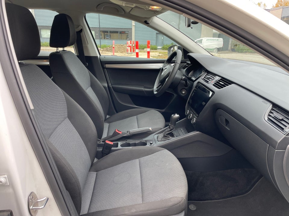 Skoda Octavia 1,0 TSi 115 Active DSG 5d