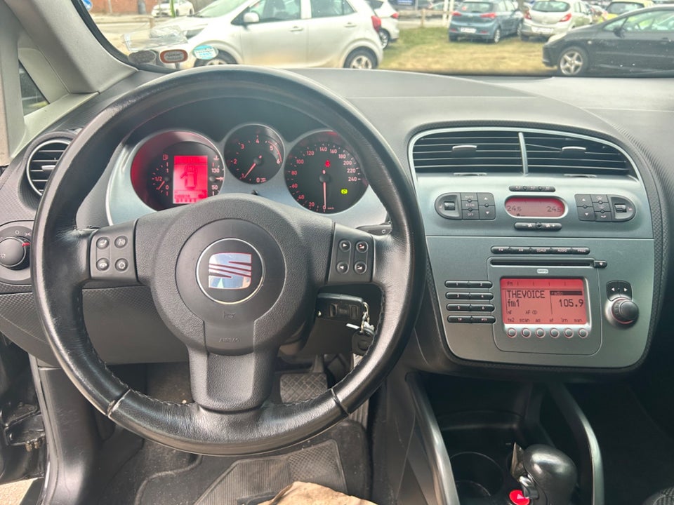 Seat Altea 2,0 TDi 140 Stylance DSG Van 5d