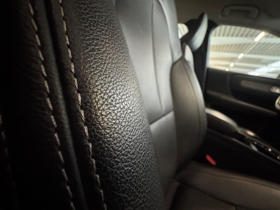 Volvo XC40 1,5 T5 ReCharge Inscription aut. 5d