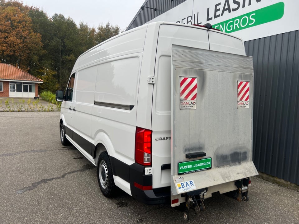 VW Crafter 35 2,0 TDi 177 Kassevogn L3H3