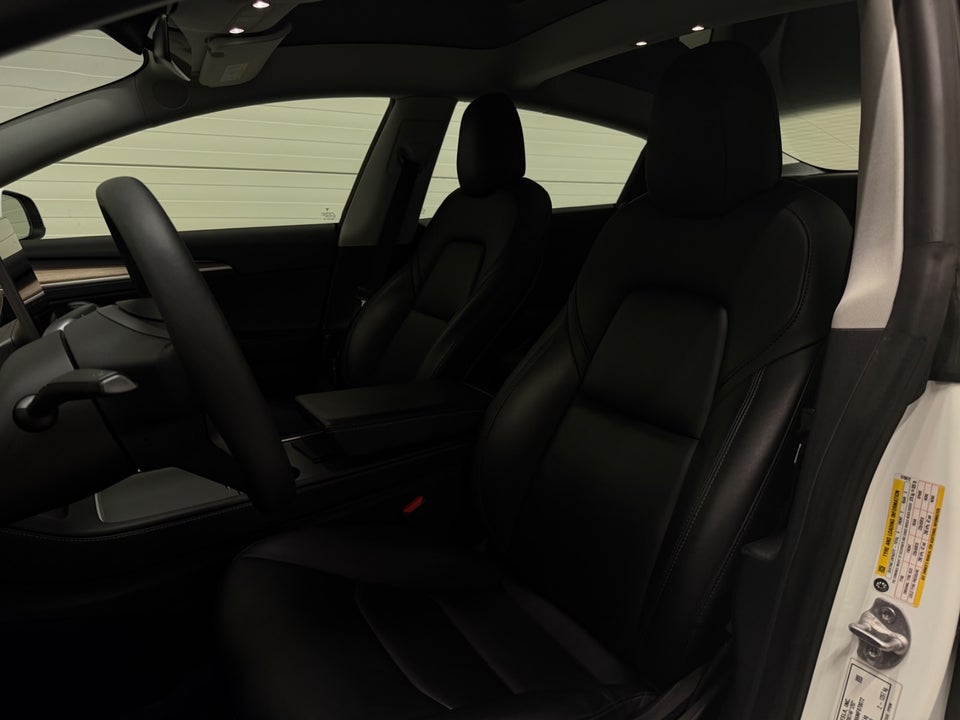 Tesla Model 3 Long Range AWD 4d