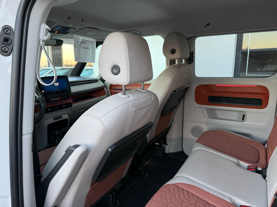 VW ID.Buzz 77 Pro SWB 5d