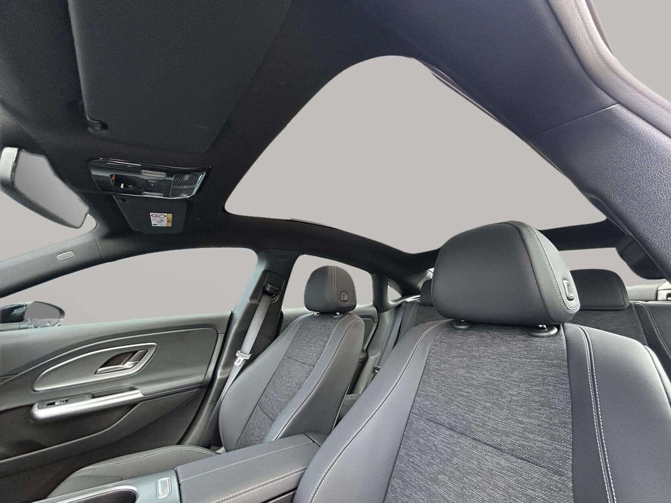 Mercedes CLA250+ EQ Progressive Advance Plus 4d