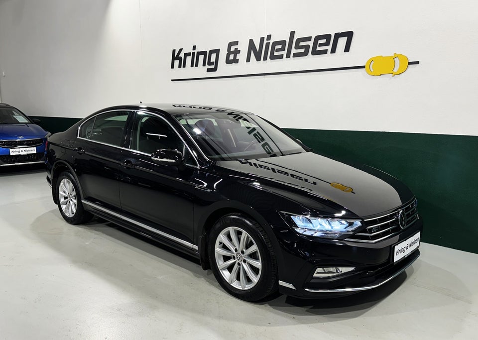 VW Passat 2,0 TDi 150 R-line DSG 4d