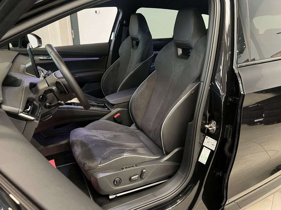 Skoda Enyaq 85x iV Sportline Maxx 5d