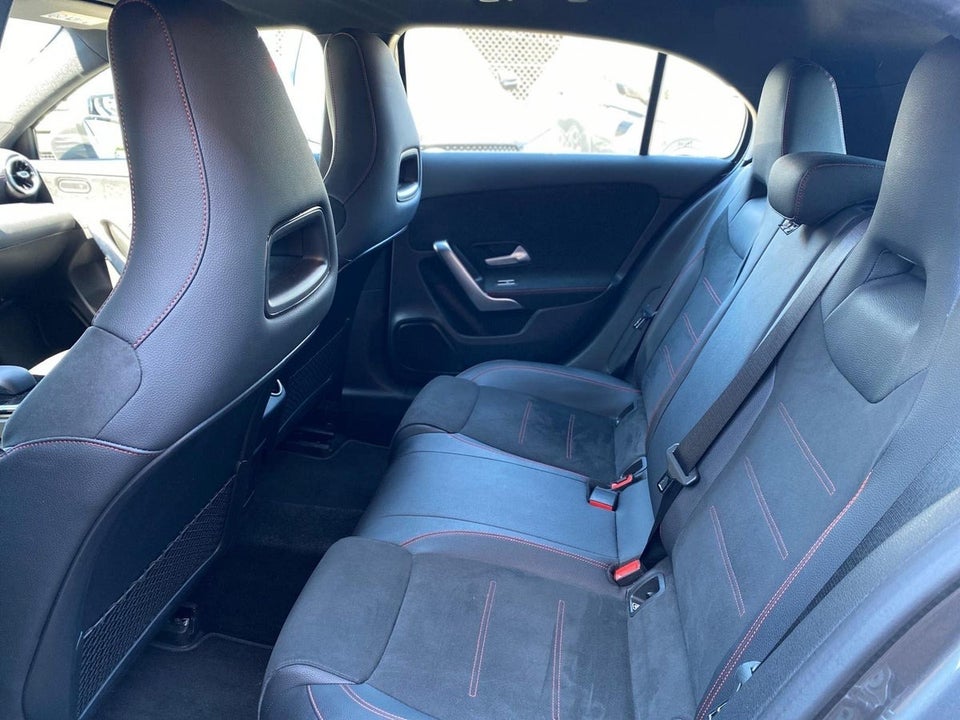 Mercedes A200 1,3 AMG Line aut. 5d