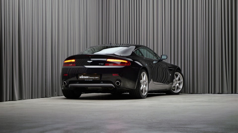 Aston Martin V8 Vantage 4,3 Coupé 2d
