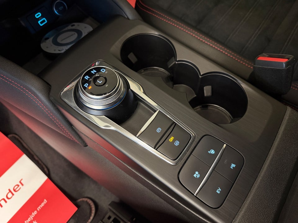 Ford Kuga 2,5 PHEV ST-Line X CVT 5d