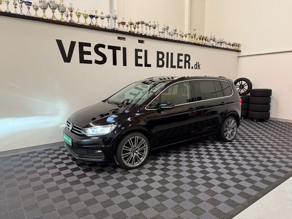 VW Touran 2,0 TDi 150 Highline DSG Van 5d