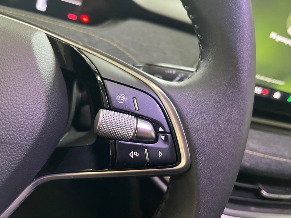 Skoda Elroq 85 iV Loft Advanced 5d