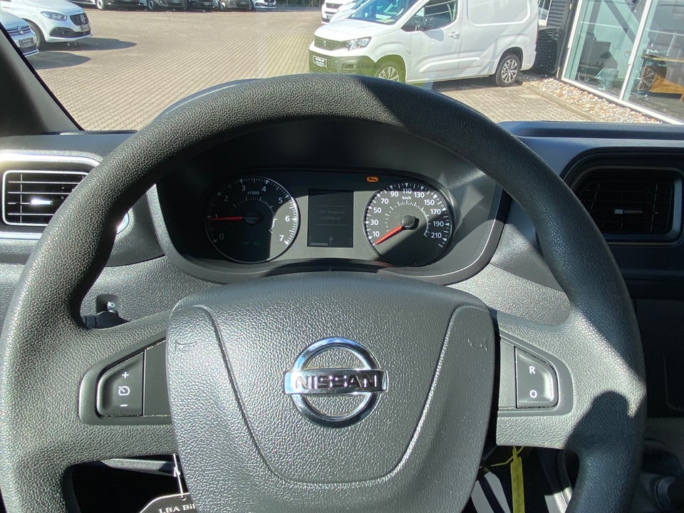 Nissan Interstar 2,3 dCi 150 L2H2 Acenta Van