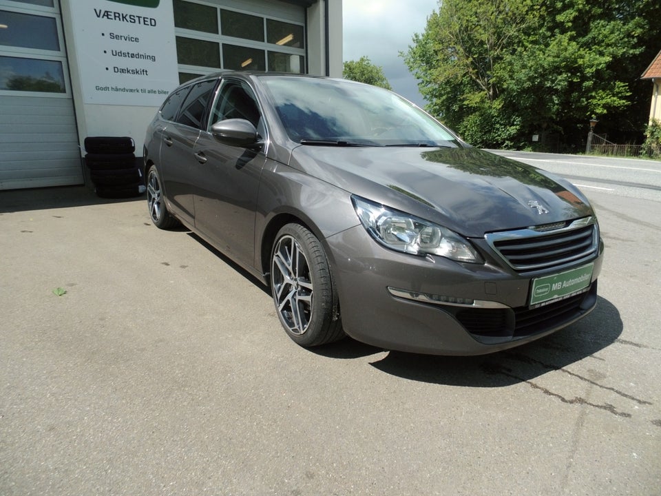 Peugeot 308 1,6 BlueHDi 120 Active SW 5d