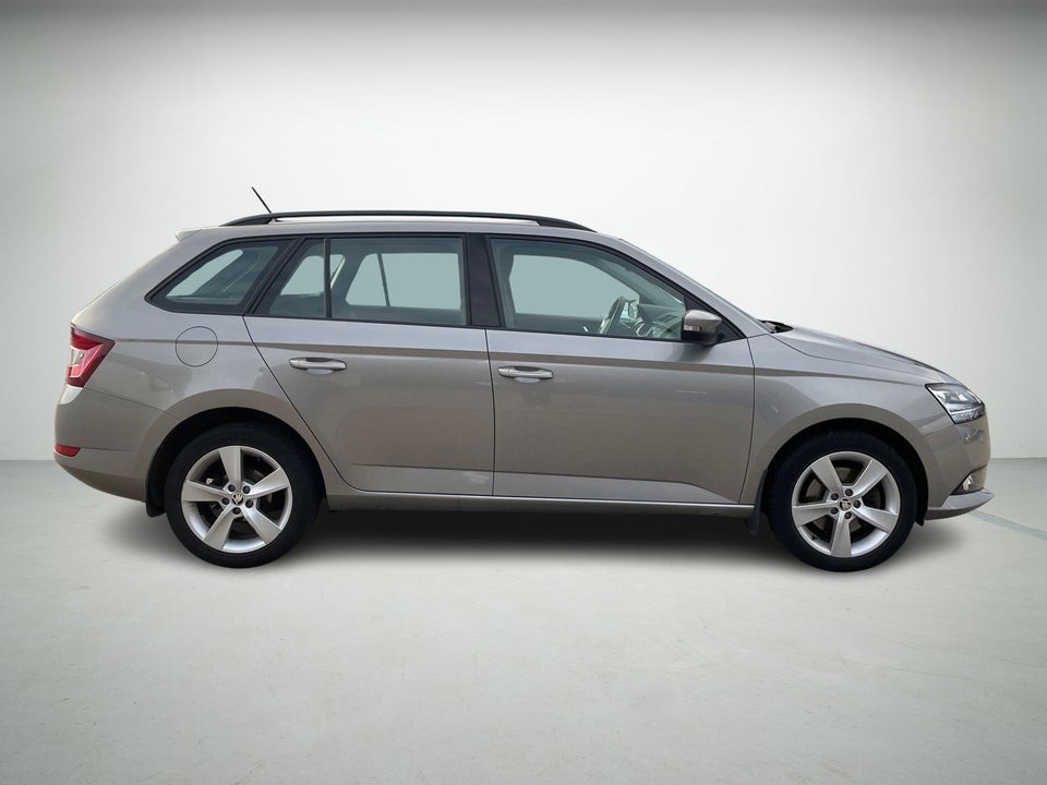 Skoda Fabia 1,0 TSi 110 Style Combi DSG 5d