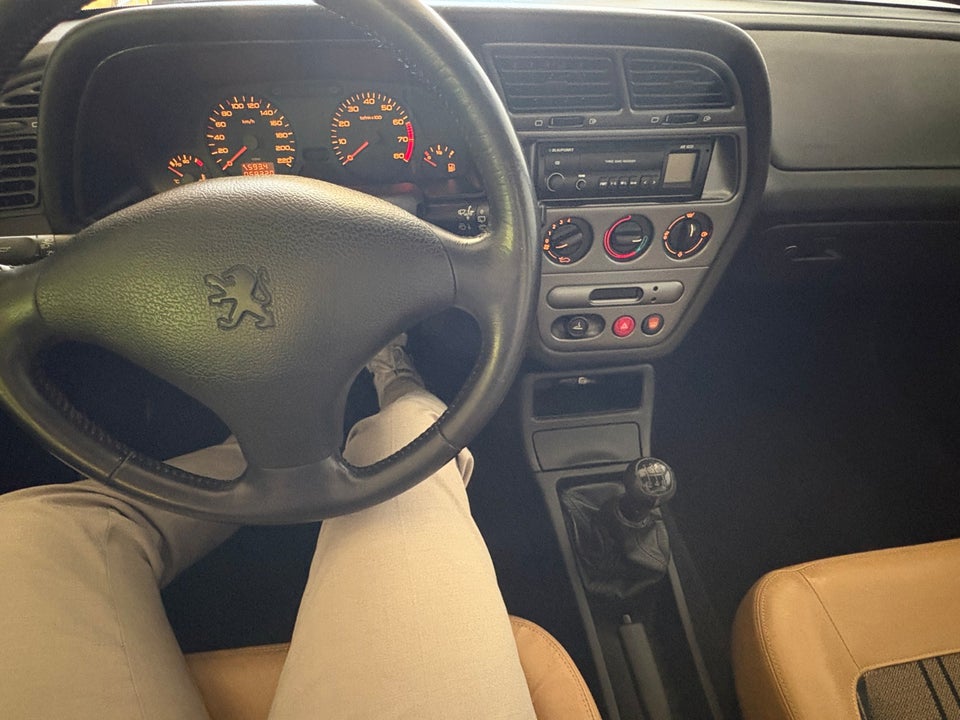 Peugeot 306 1,8 16V Eden Park 5d