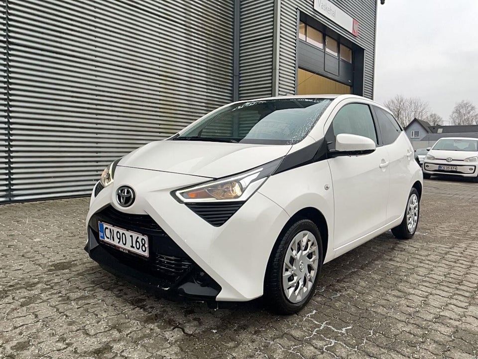 Toyota Aygo 1,0 VVT-i x-pression 5d