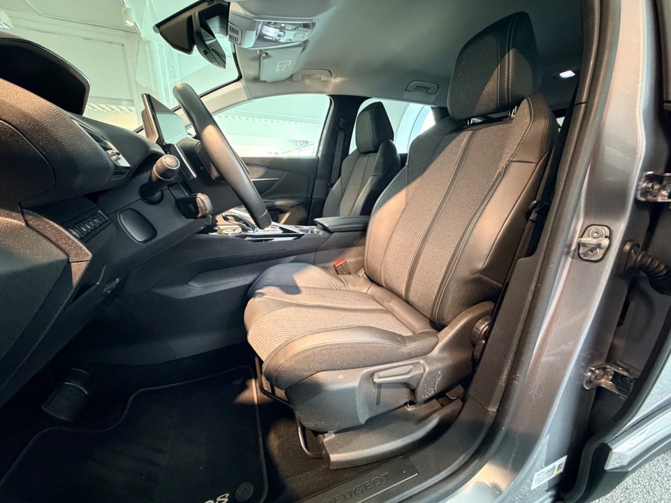 Peugeot 3008 1,6 Hybrid Allure Pack EAT8 5d