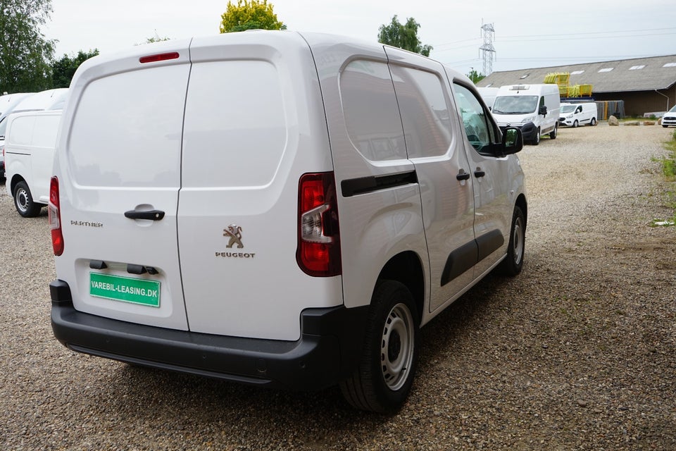 Peugeot Partner 1,5 BlueHDi 100 L1V1 Plus Van