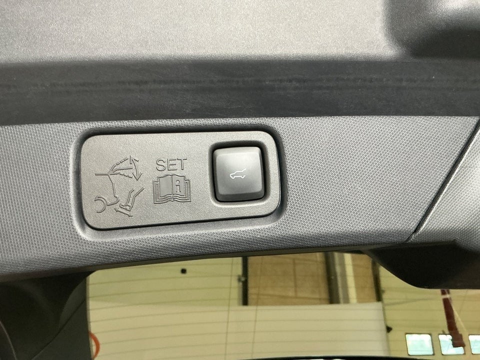 Ford Mustang Mach-E 98 Extended Range AWD 5d