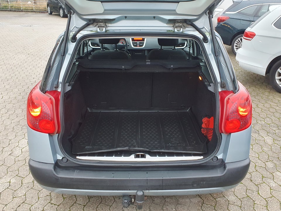 Peugeot 207 1,4 VTi Premium SW 5d