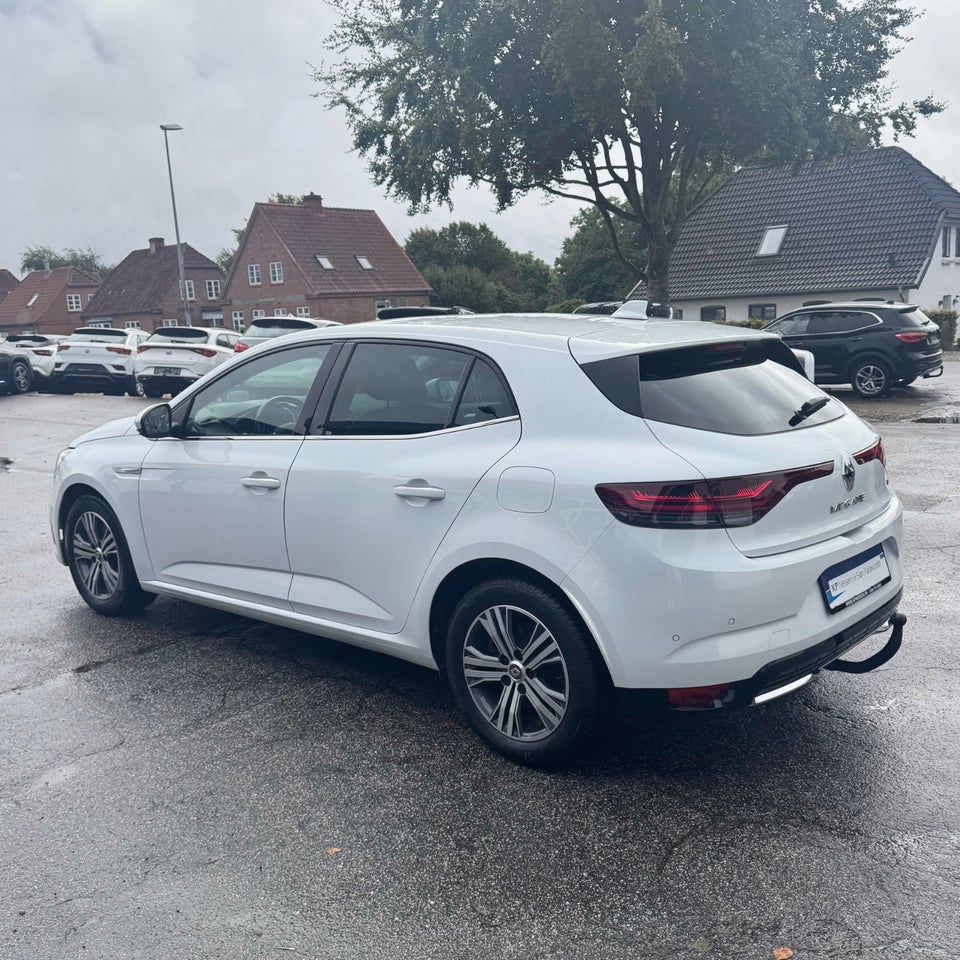 Renault Megane IV 1,6 E-Tech Intens 5d