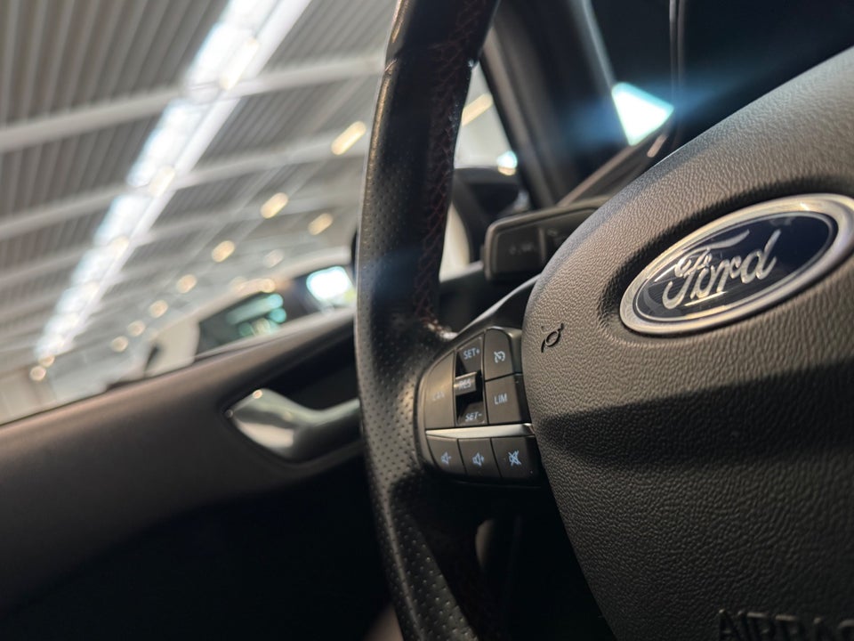 Ford Fiesta 1,0 EcoBoost ST-Line 5d