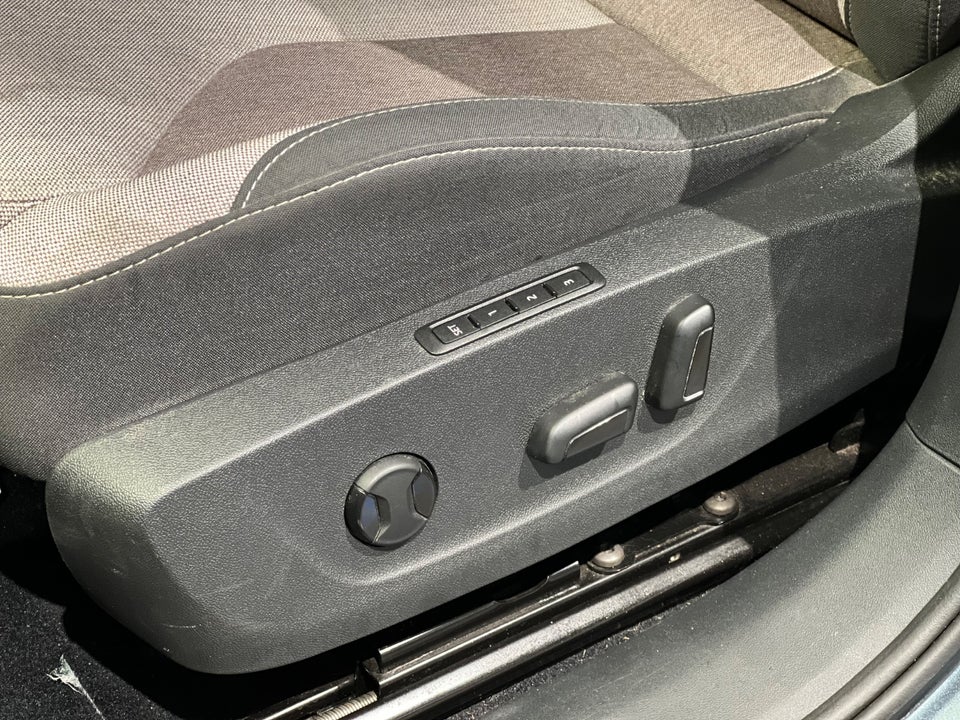 Skoda Enyaq 60 iV Lodge 5d