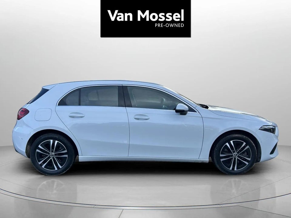 Mercedes A250 e 1,3 Progressive Line aut. 4d